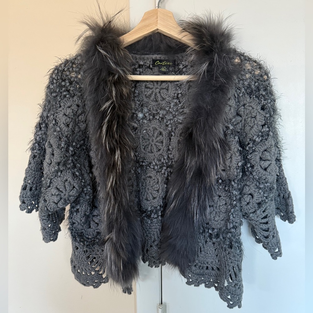 Cartisse Fox Fur Gray Wool Shawl Made in Italy